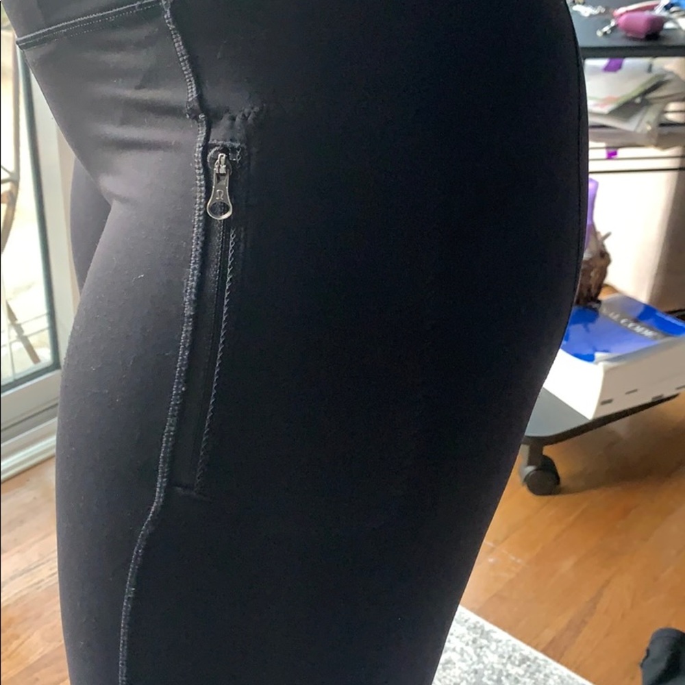 Black lululemon leggings - Picture 2 of 8